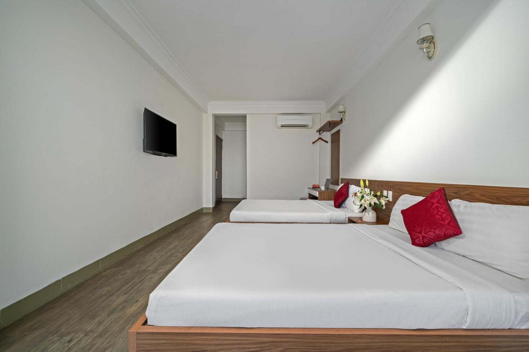 Khach San Nami Nha Trang Hotel ภายนอก รูปภาพ