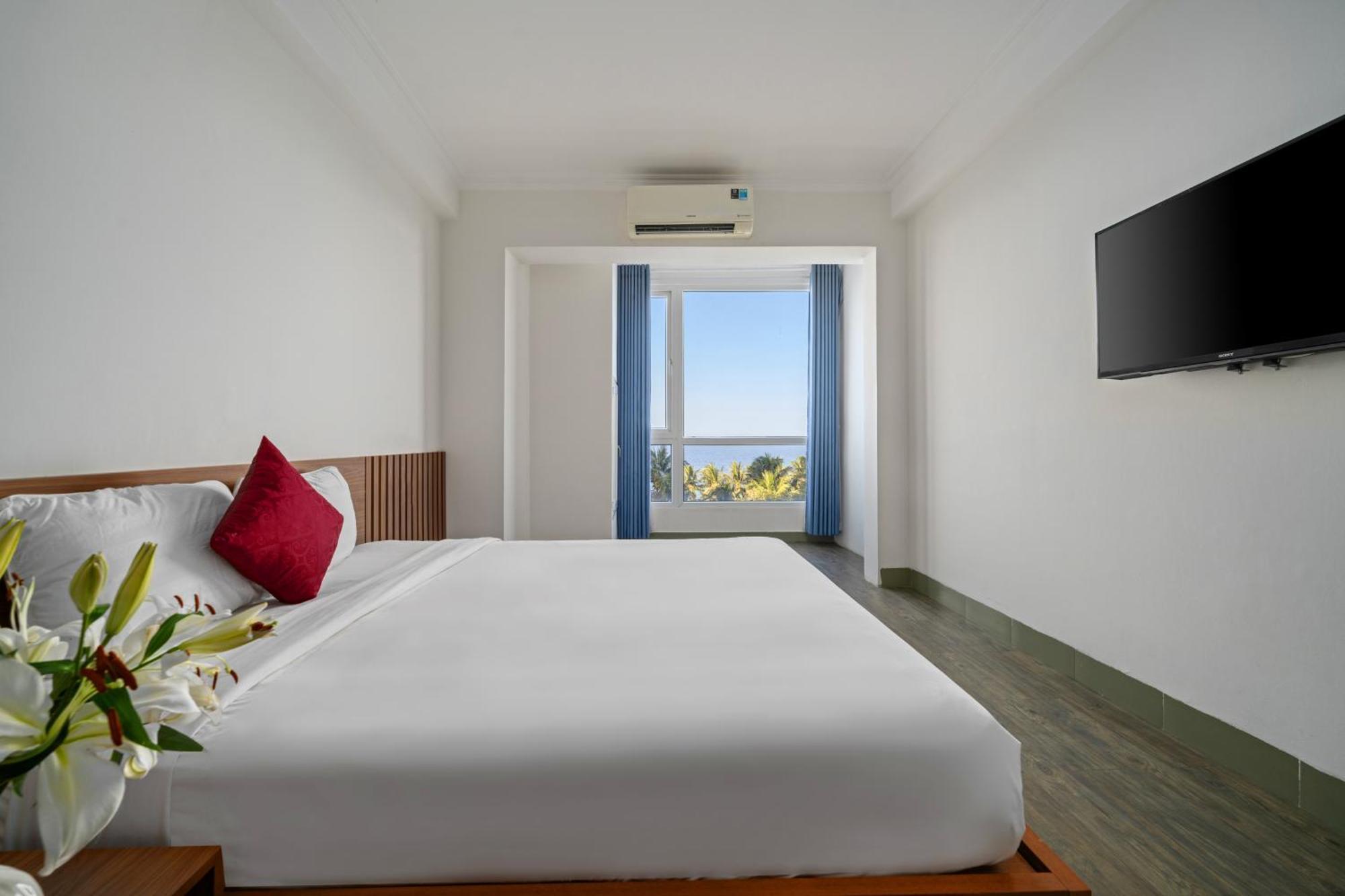 Khach San Nami Nha Trang Hotel ภายนอก รูปภาพ