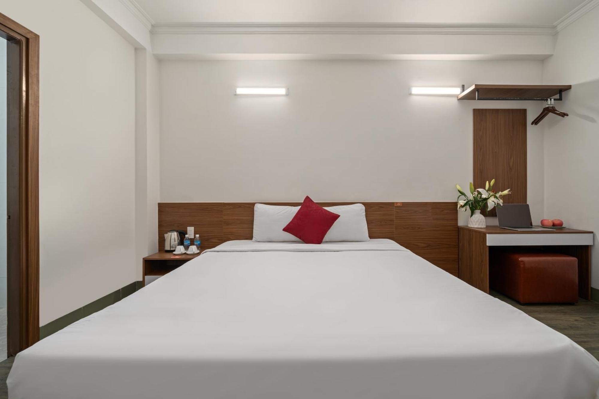 Khach San Nami Nha Trang Hotel ภายนอก รูปภาพ